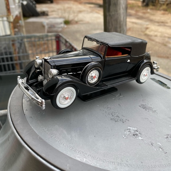1934 Packard National Mint Museum Mint Collectable Model Car. - Picture 6 of 8